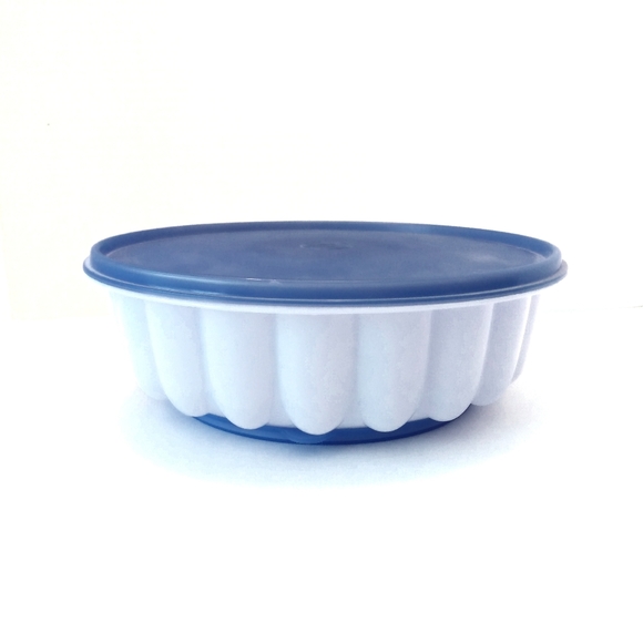 Tupperware Other - TUPPERWARE Jel-Ring Mold - BRAND NEW!! Vintage.